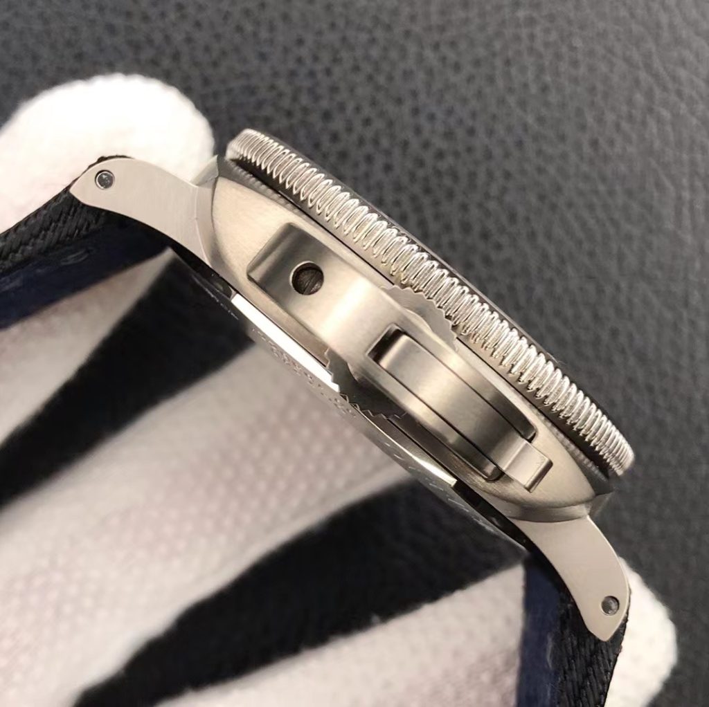 VS廠沛納海984鈦金屬腕表深度細節評測