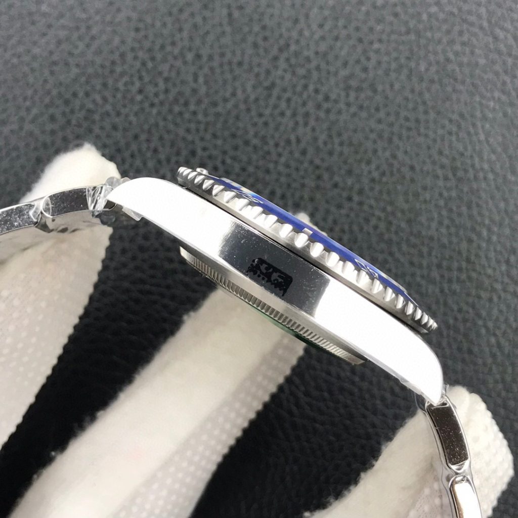 VS廠勞力士藍水鬼3235機芯深度評測