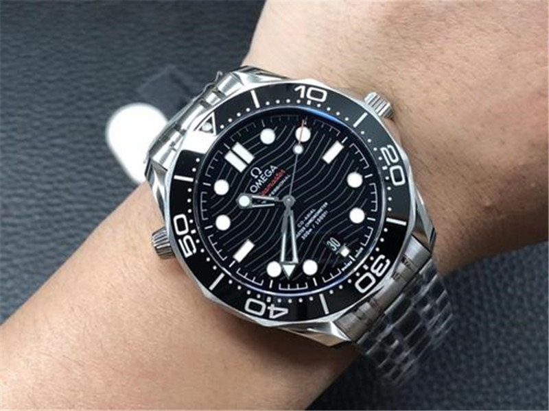 VS廠歐米茄海馬300如何辨別版本（vs廠海馬300值得入手嗎）