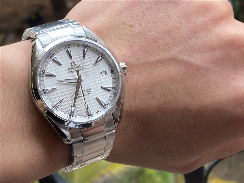 VS廠歐米茄海馬300如何辨別版本（vs廠海馬300值得入手嗎）