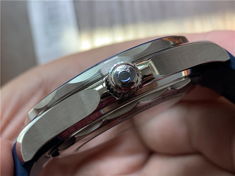 VS廠歐米茄海馬300藍(lán)面對比正品評測（VS海馬300藍(lán)面有破綻嗎）