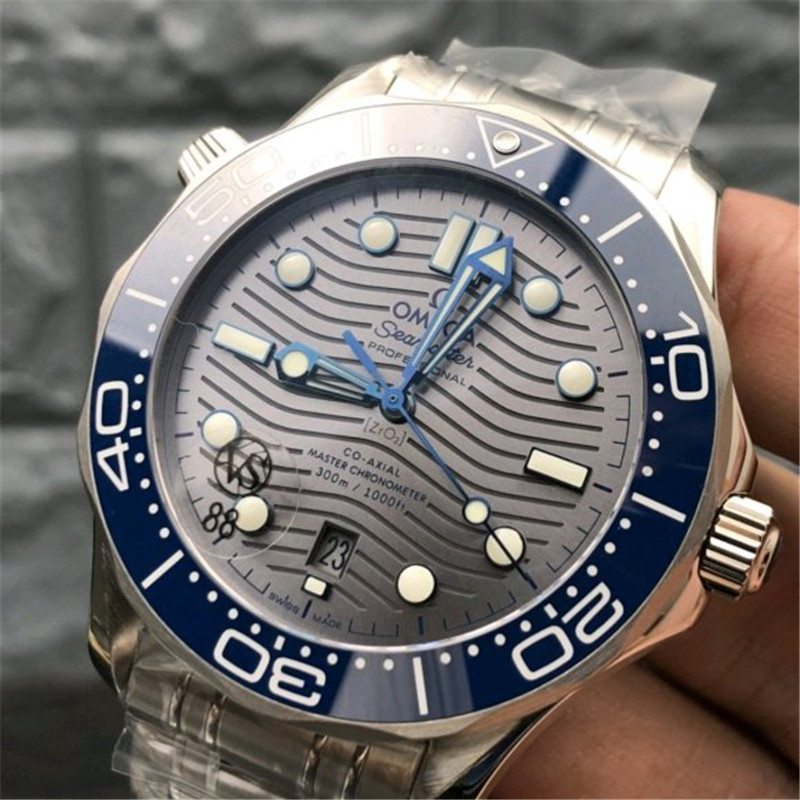 VS廠歐米茄海馬300對比正品評測(vs海馬真假對比有破綻嗎）