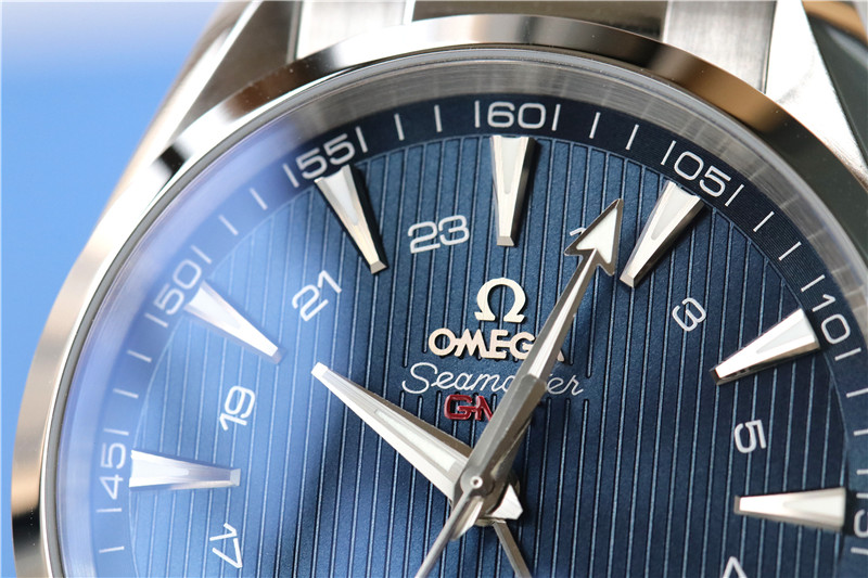 VS廠歐米茄海馬150M兩地時藍盤細節評測（vs廠海馬150GMT值得入手嗎）