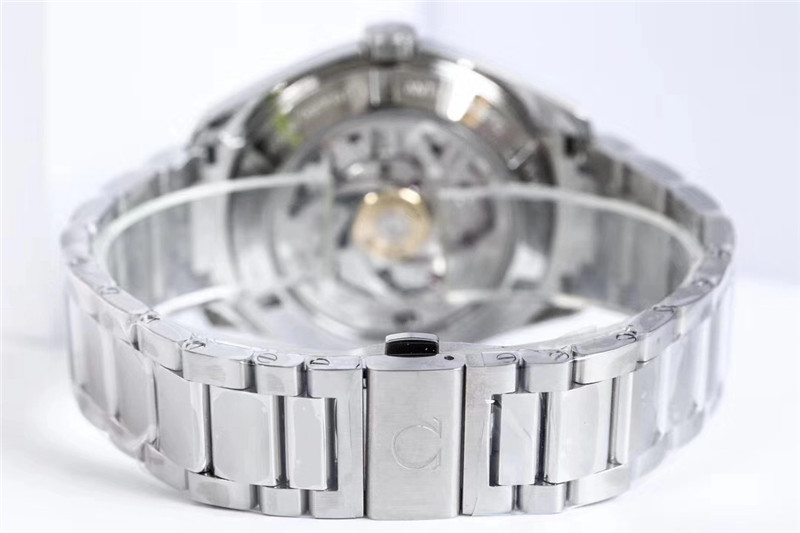 VS廠海馬007子彈頭評測(vs廠007詹姆斯邦德做工有破綻嗎）