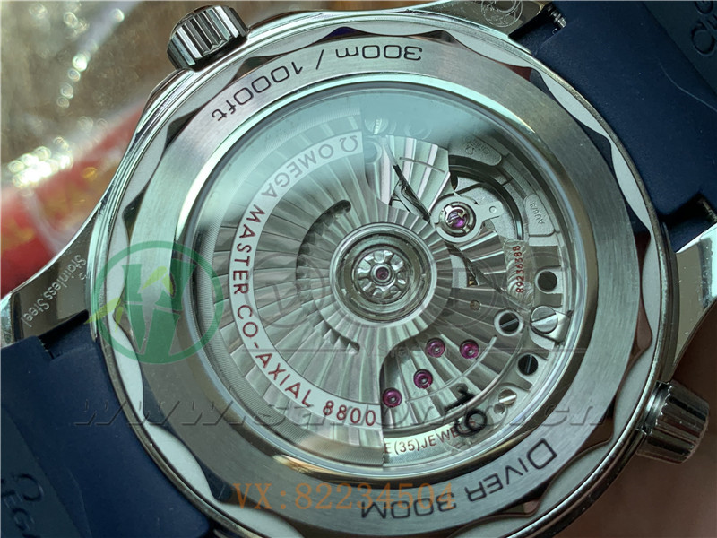 VS廠海馬300米V3版藍面鋼帶款做工有沒有破綻