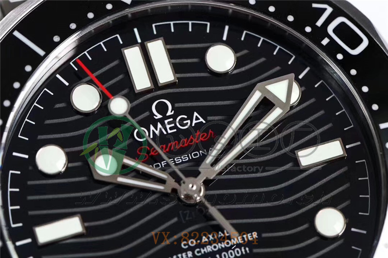 VS廠歐米茄海馬300米「黑面膠帶」產(chǎn)品展示