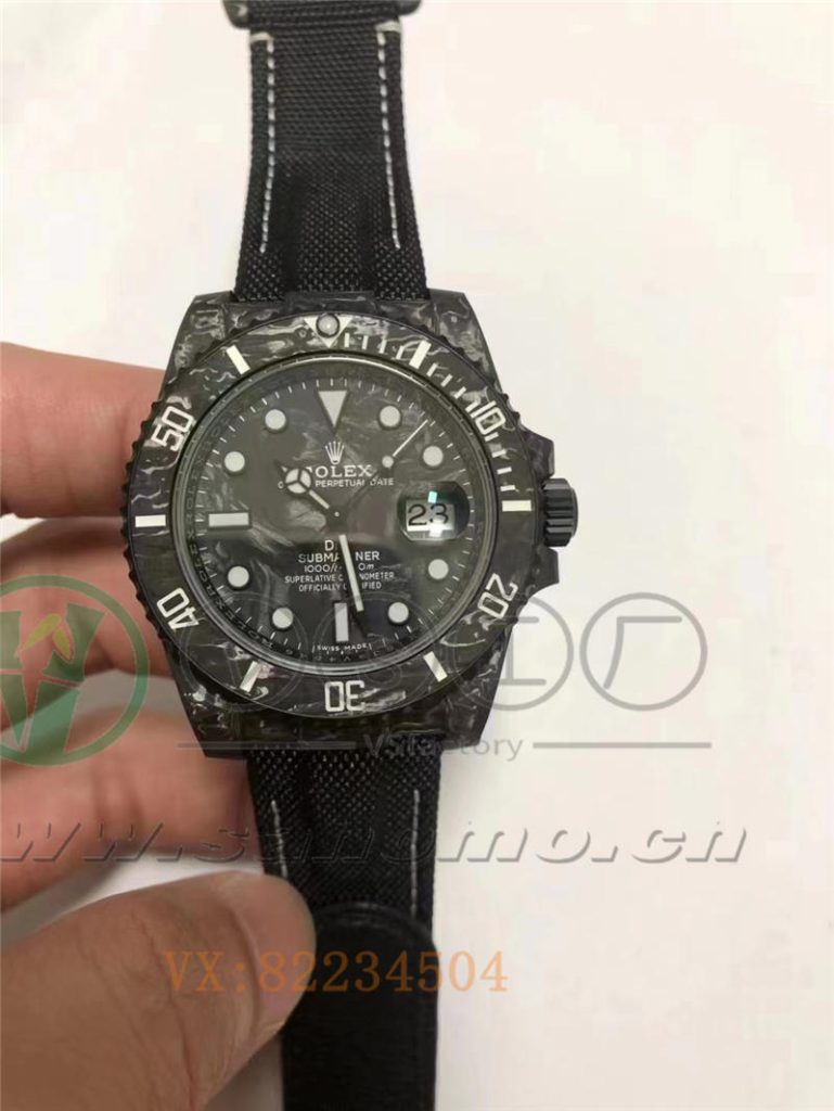 VS廠復刻勞力士diw改裝水鬼怎么樣(VS廠diw碳纖維水鬼細節一眼假嗎）