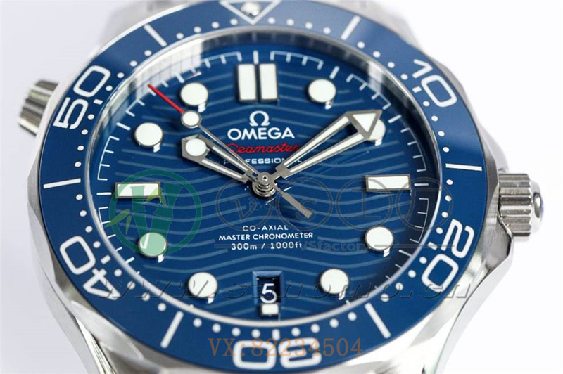 VS廠歐米茄海馬300米「藍(lán)面鋼帶」產(chǎn)品展示