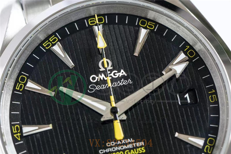 VS廠歐米茄海馬150米「大黃蜂」產(chǎn)品展示