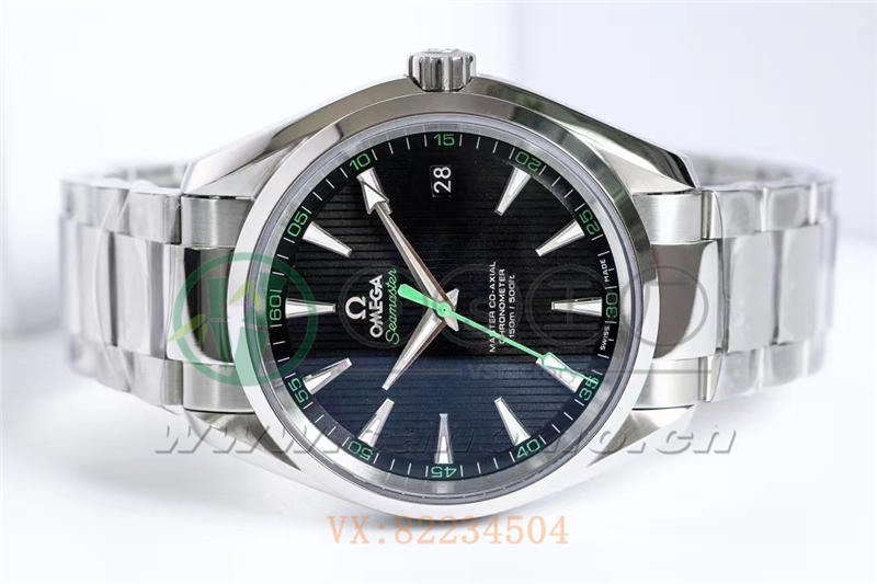 VS廠歐米茄海馬150米「柚木黑盤綠針」產品展示