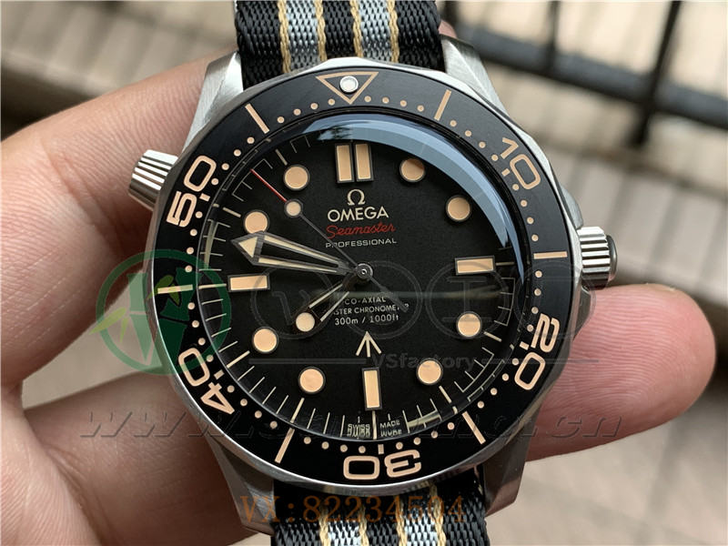 VS廠歐米茄鈦海馬300無暇赴死007做工評測（vs廠無暇赴死怎么樣）