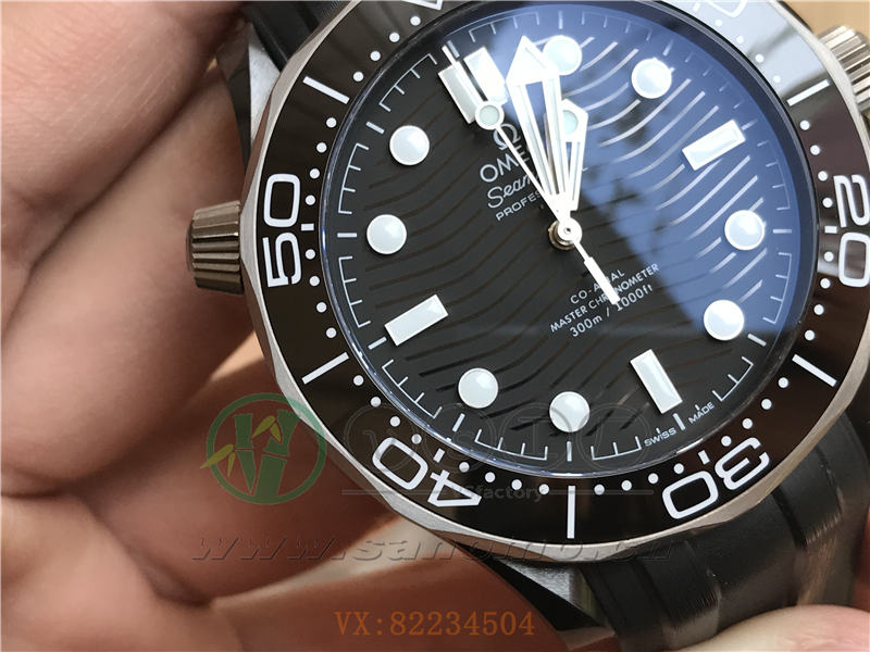 VS廠歐米茄海馬300鈦陶瓷黑暗騎士做工如何（VS海馬300黑暗騎士怎么樣）