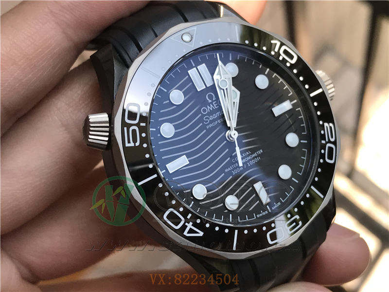 VS廠歐米茄海馬300鈦陶瓷黑暗騎士做工如何（VS海馬300黑暗騎士怎么樣）