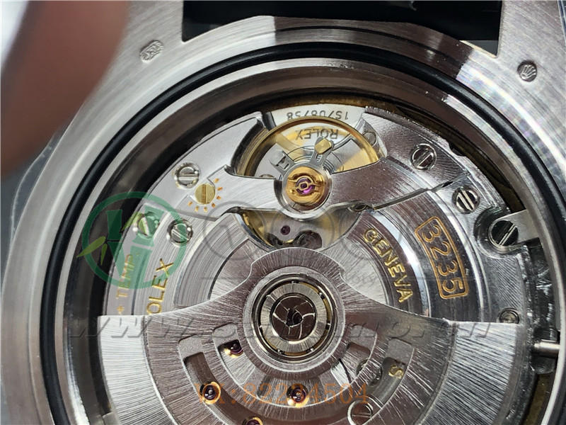 如何辨別是否VS廠SBF廠的勞力士42白金游艇