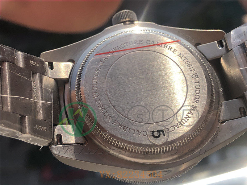 XF廠帝舵領潛型藍色鬼王細節怎么樣（xf廠藍色戰斧值得入手嗎）