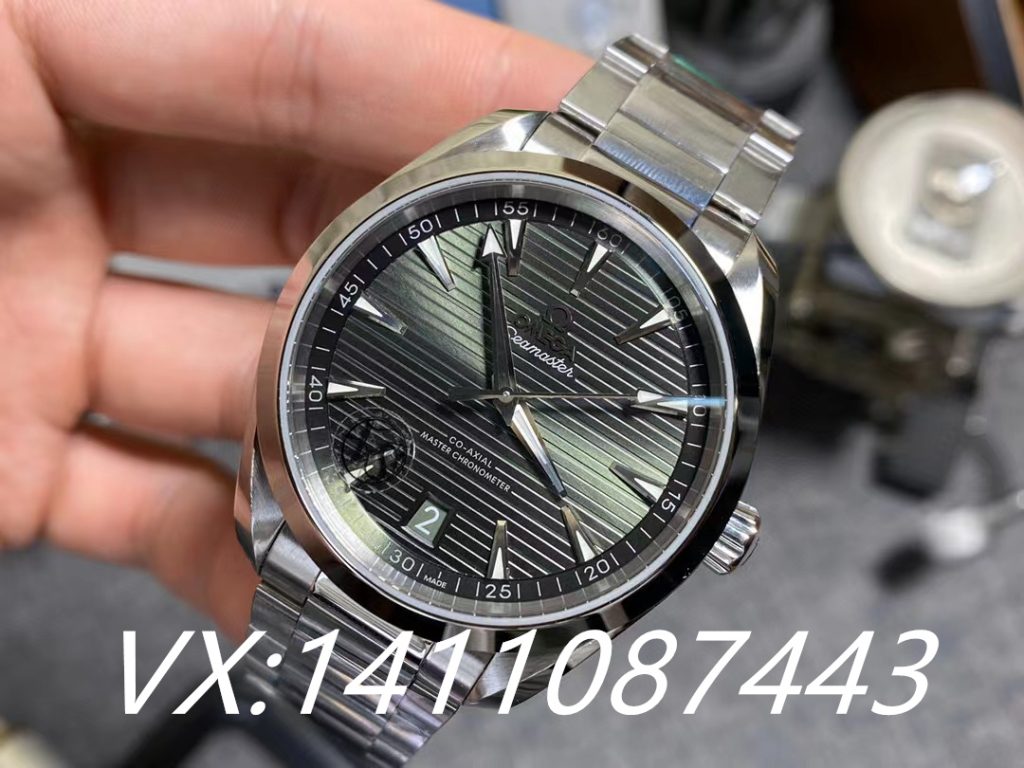 vs廠歐米茄海馬150柚木綠對(duì)比正品，以及兩種辨別方法