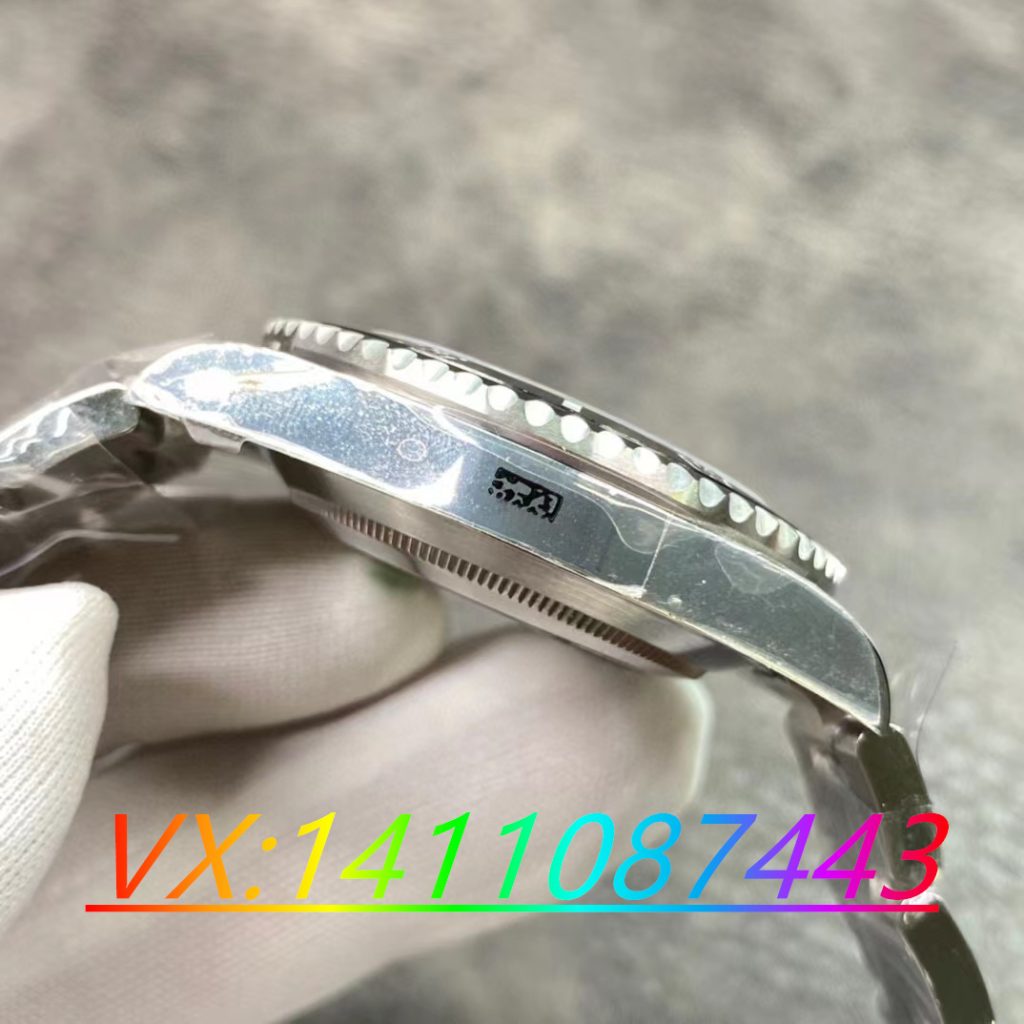 解密VS廠黑水鬼潛航者M126610質量的絕對優勢！