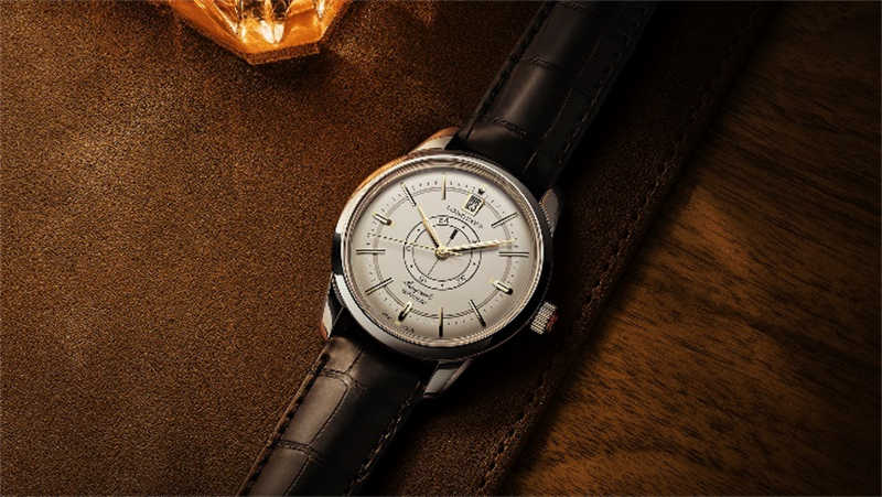 紀(jì)念康卡斯系列70周年，浪琴表重磅推出中心動力儲存顯示腕表