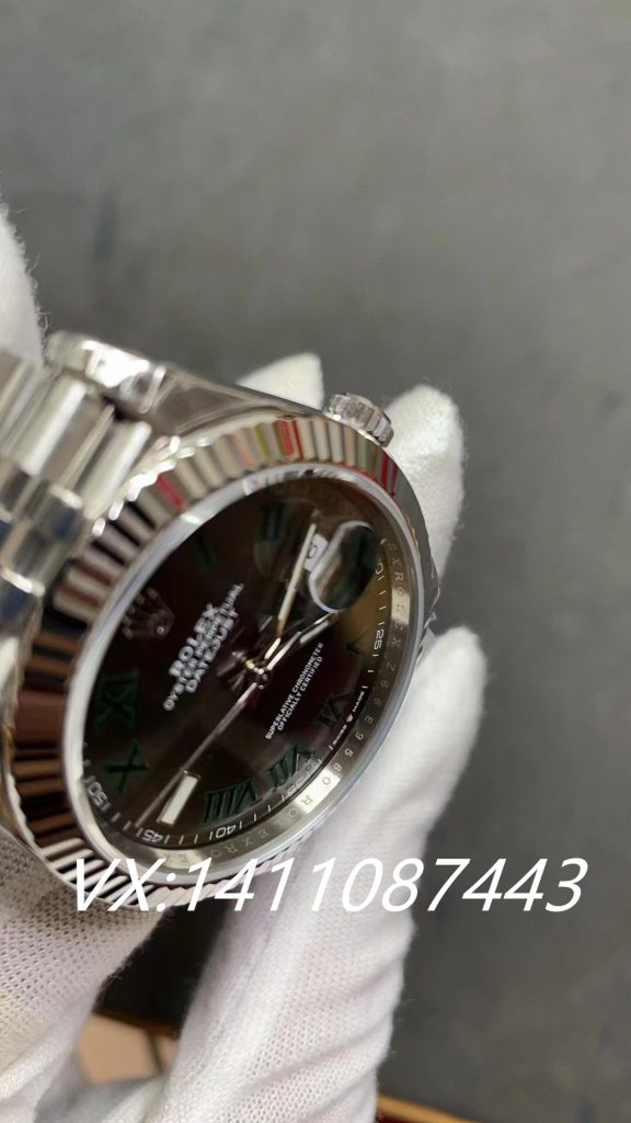 VS廠勞力士3235和C廠機(jī)芯日志對(duì)比哪個(gè)更具持久穩(wěn)定性？