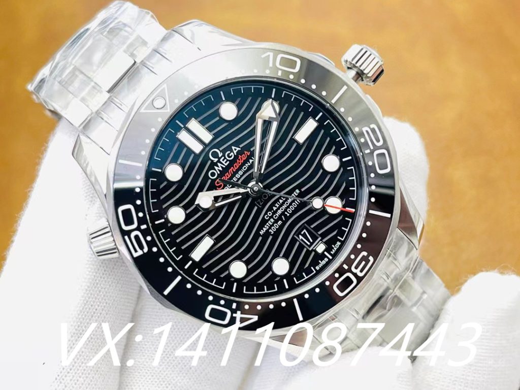 VS（SBF）廠海馬300對(duì)比正品如何？深度解析VS廠歐米茄海馬300，你選擇是？