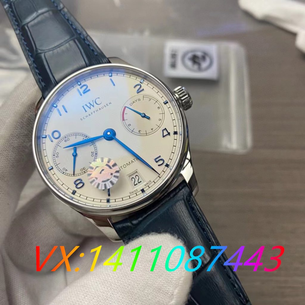 ZF廠萬國葡七表：獨家功能解析，帶你體驗完美時計之旅！