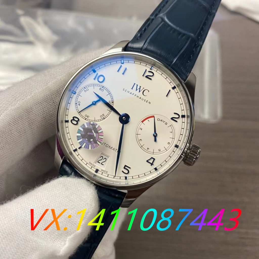 ZF廠萬國葡七表：獨家功能解析，帶你體驗完美時計之旅！