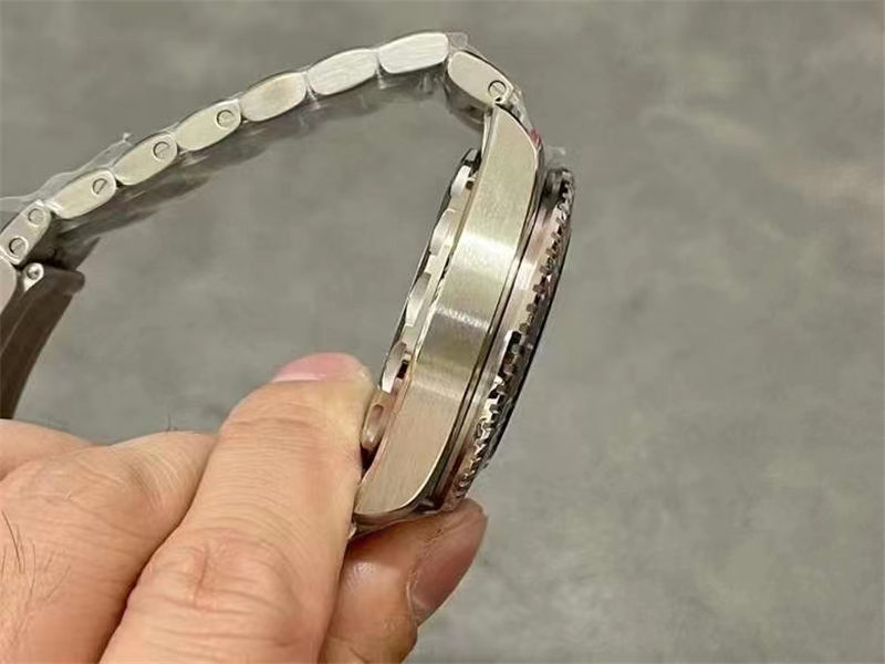 VS廠歐米茄新款海王系列波塞冬款版本怎么辨別，實拍細節圖展示！