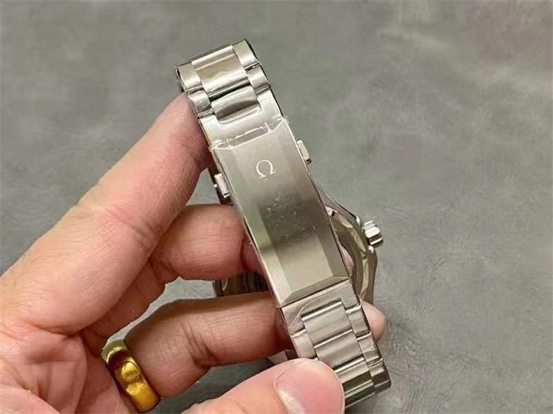 VS廠歐米茄新款海王系列波塞冬款版本怎么辨別，實拍細節圖展示！