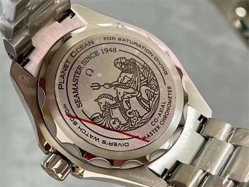 VS廠歐米茄新款海王系列波塞冬款版本怎么辨別，實拍細節圖展示！