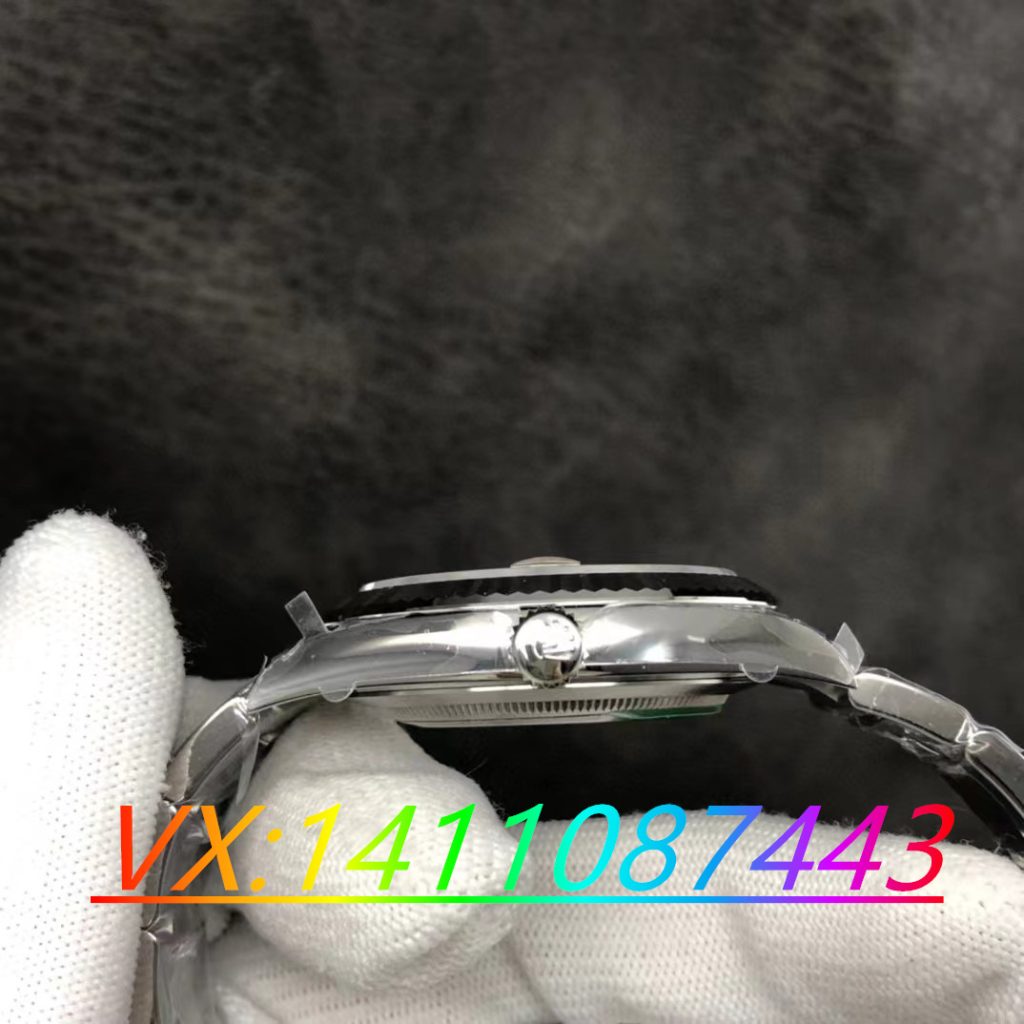 全方位測評 VS 廠勞力士日志 41 白盤 3235，品質(zhì)與工藝的完美結(jié)合