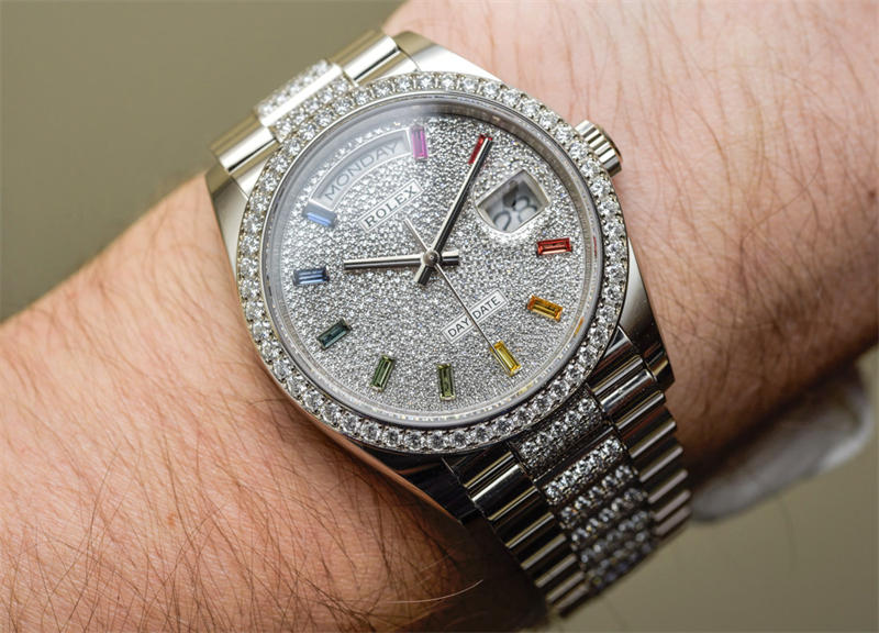 工藝與設(shè)計(jì)完美結(jié)合：多功能表