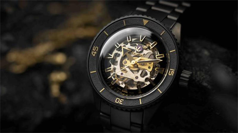 Rado瑞士雷達“蒼焰庫克”新表盡顯野性魅力