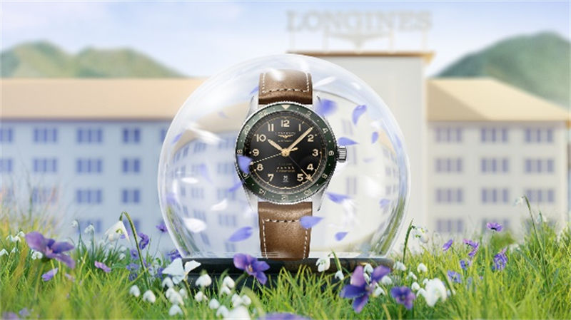 時光珍藏，春日優雅：浪琴多彩時計