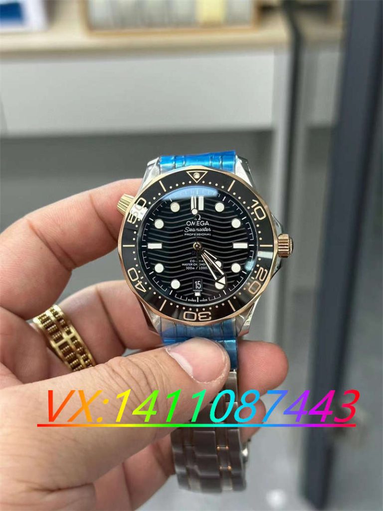 VS廠歐米茄海馬300:上鏈指南與日常使用技巧解析