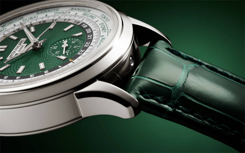 經(jīng)典與創(chuàng)新交織：百達(dá)翡麗飛返計時新品發(fā)布