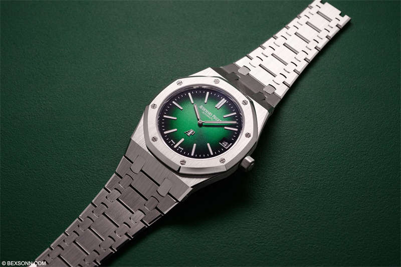 梅西屹立體育巔峰，手表璀璨點亮勞倫斯頒獎