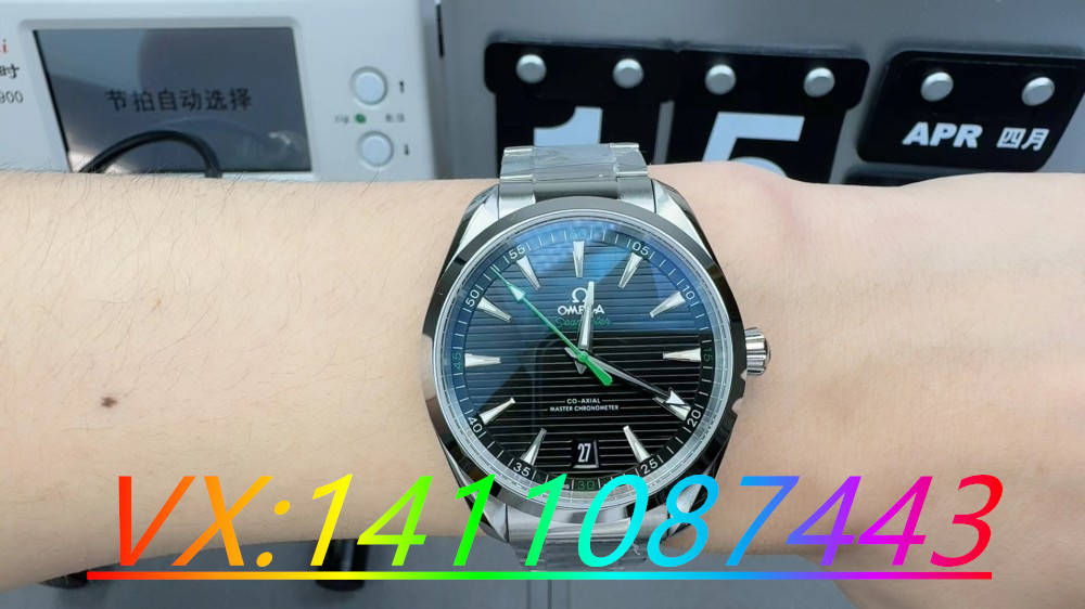 如何辨別真偽VS廠歐米茄海馬150綠針手表？