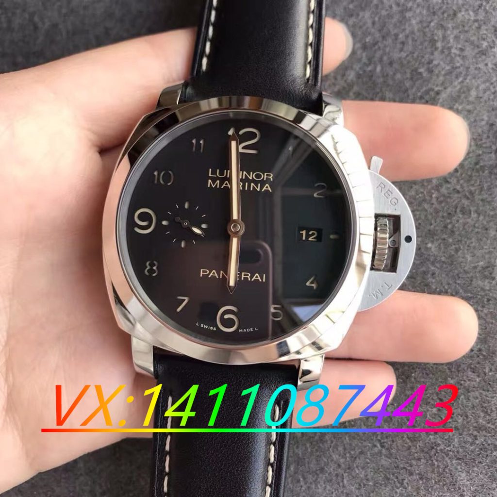 沛納海359 VS廠搭配P9000機芯：傳承經典，細節(jié)之美盡顯