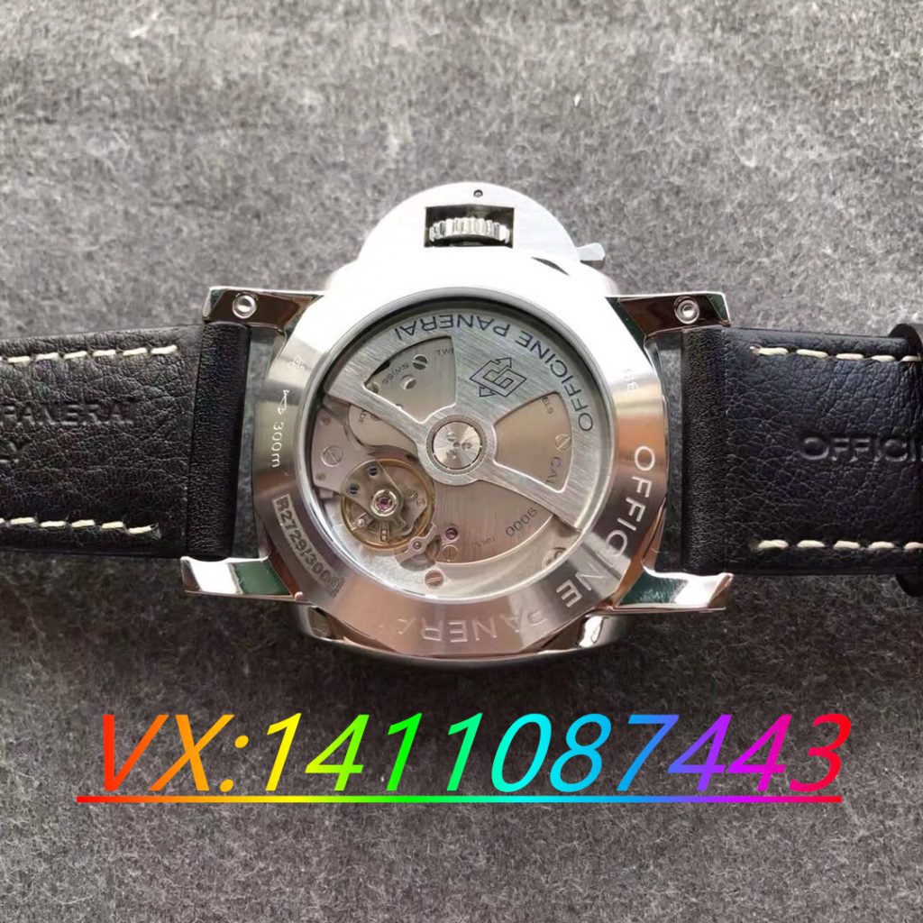 沛納海359 VS廠搭配P9000機芯：傳承經典，細節(jié)之美盡顯