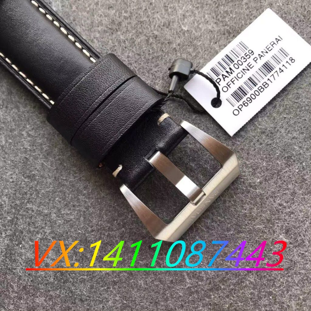 沛納海359 VS廠搭配P9000機芯：傳承經典，細節(jié)之美盡顯