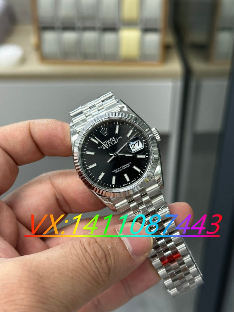 VS廠日志怎么樣—VS廠勞力士日志36黑盤搭配3235機芯做工細節評測