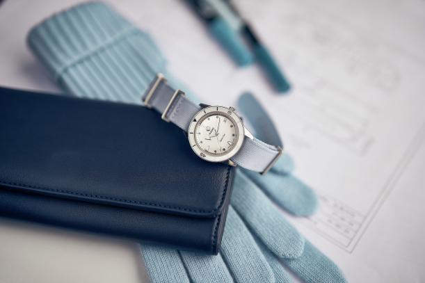 ?夏日海岸線全新Rado瑞士雷達(dá)表，假日藍(lán)悅動(dòng)藍(lán)上新