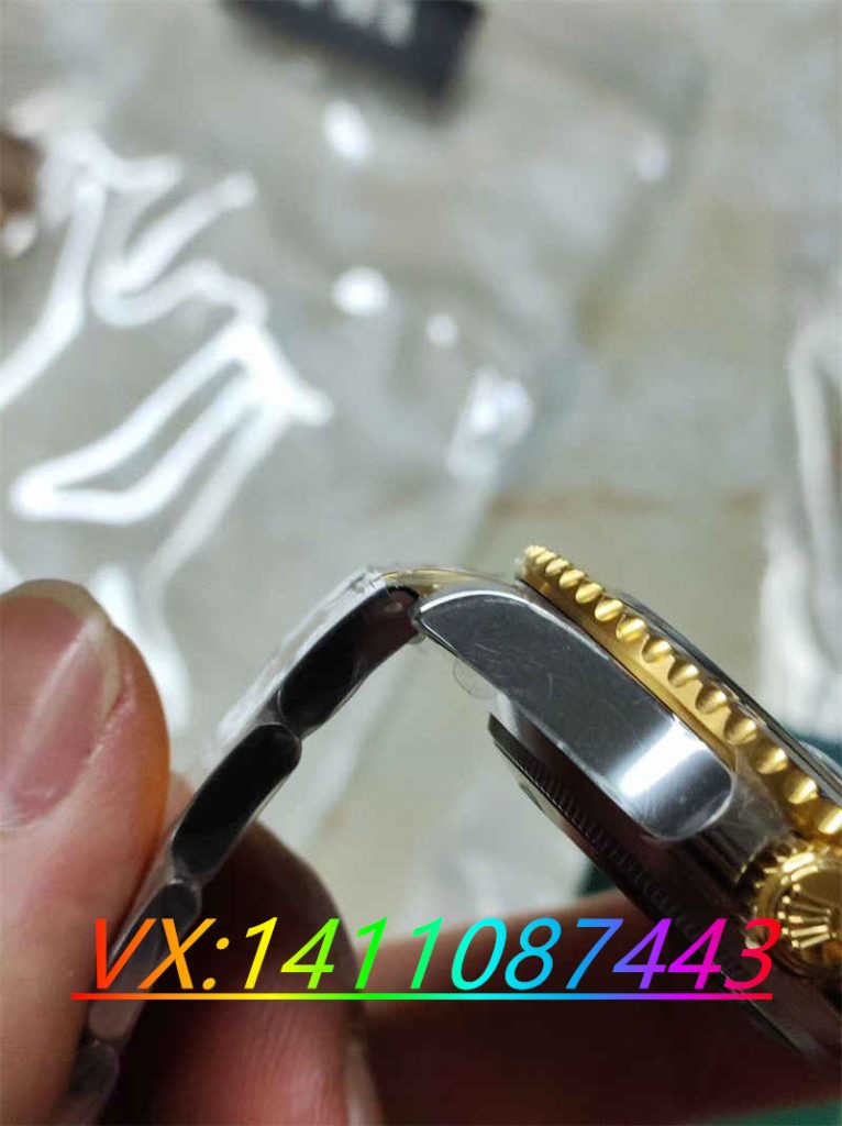 VS廠勞力士間金黑水鬼41尺寸搭配3235機芯做工細節方面怎么樣