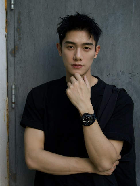 初秋颯爽，沛納海腕表點亮你的出游型格