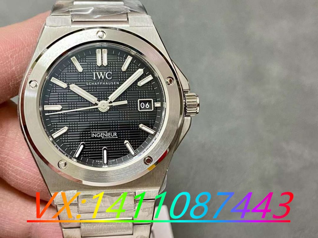 V7廠萬(wàn)國(guó)工程師做工細(xì)節(jié)如何?