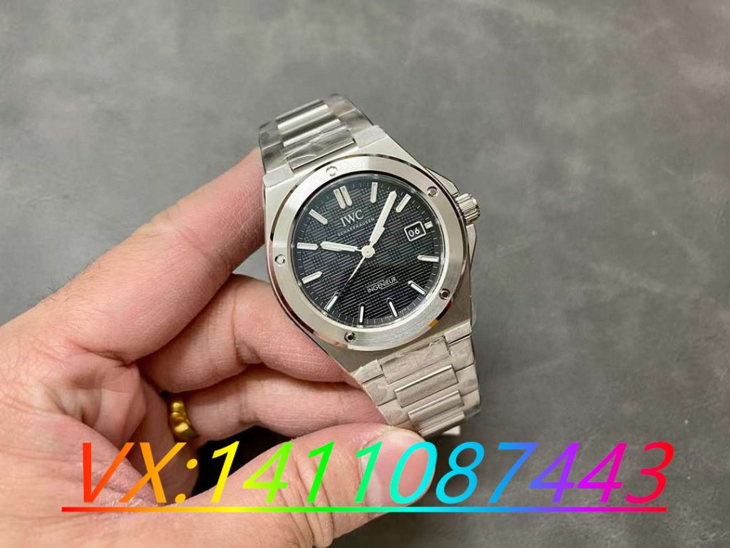 V7廠萬(wàn)國(guó)工程師做工細(xì)節(jié)如何?