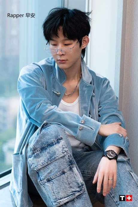 秋意正濃，時尚新章：天梭佳作點亮秋日風情