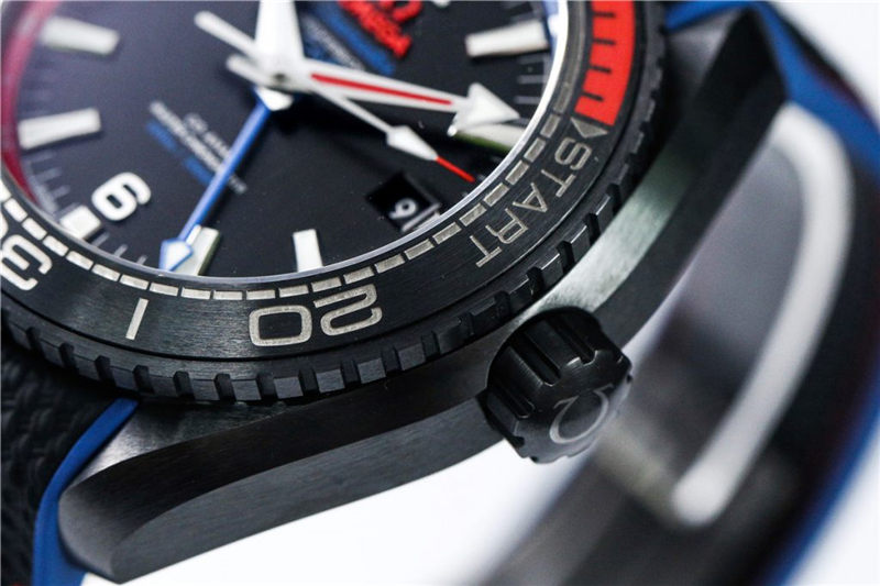 VS廠歐米伽復(fù)刻表（新西蘭酋長海馬600米）：還原度與做工工藝深度解讀