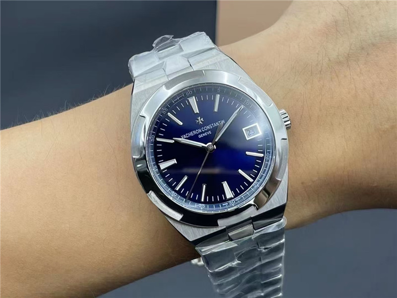 ZF工廠江斯丹頓縱橫四海4500V復刻表的還原度與做工細節解讀