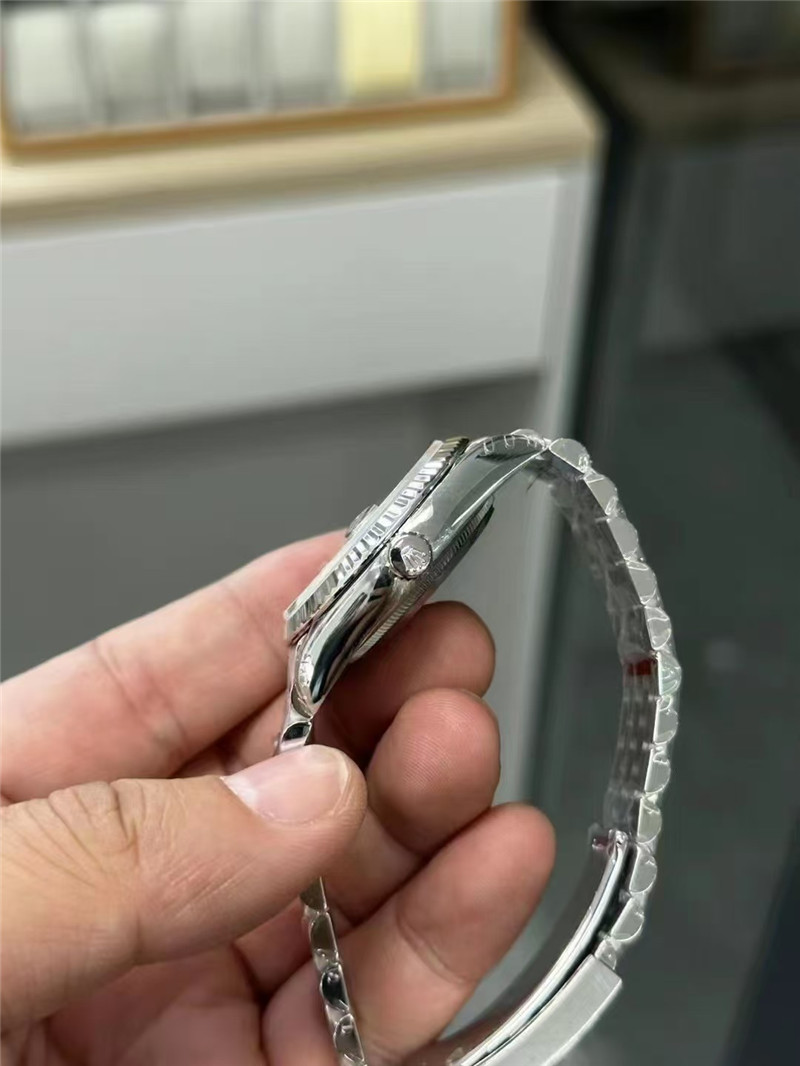 VS廠勞力士日志綠面丹東3235機芯36m復刻表細節解讀和鑒賞